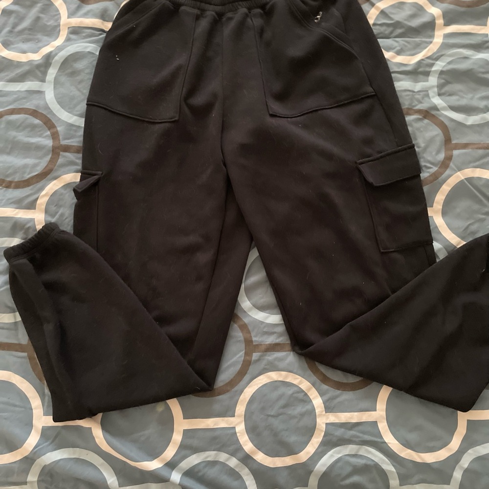 Gilly Hicks Dark Cargo Pants for Women